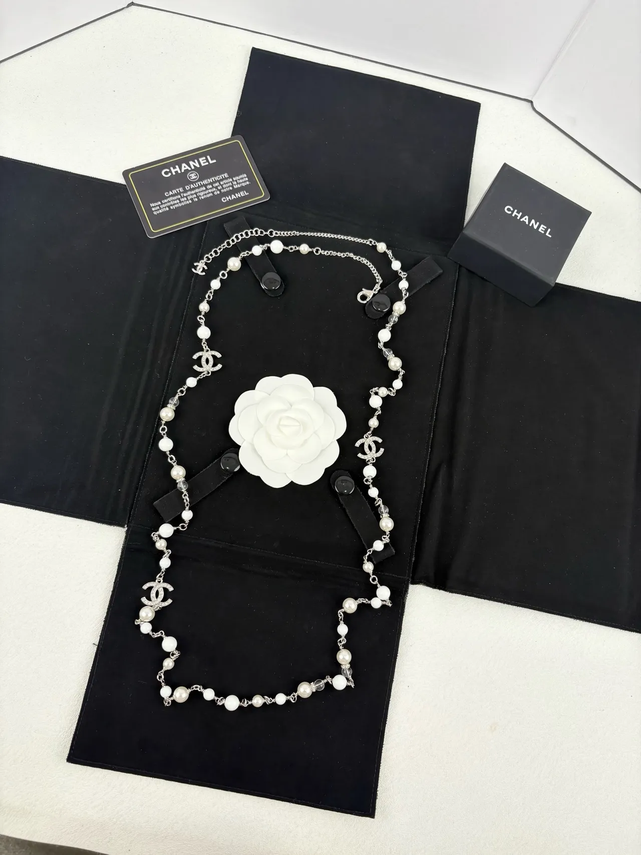 Chanel Camellia Pearl Necklace White Silver Beaded Chain Detachable Brooch Necklace 3