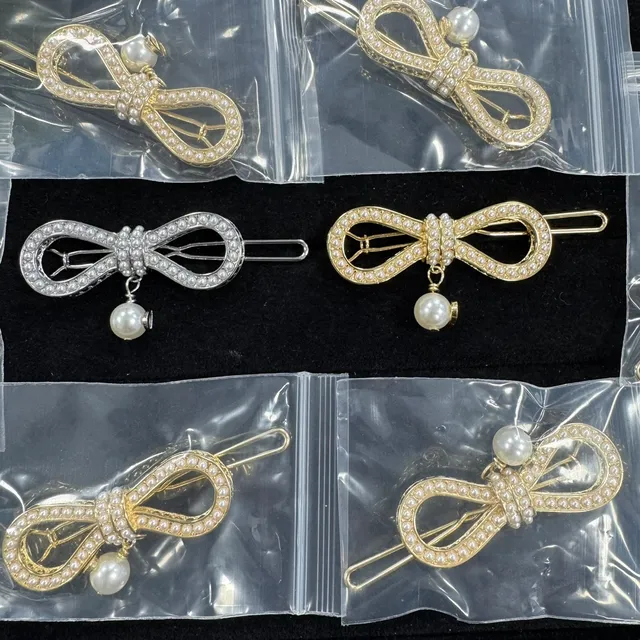 Chanel CC Bar Broche Or Métal Blanc Résine Effet Perle 14