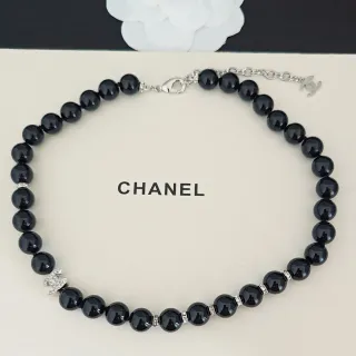 Chanel CC 珠饰黑色银色光泽丝串珠项链
