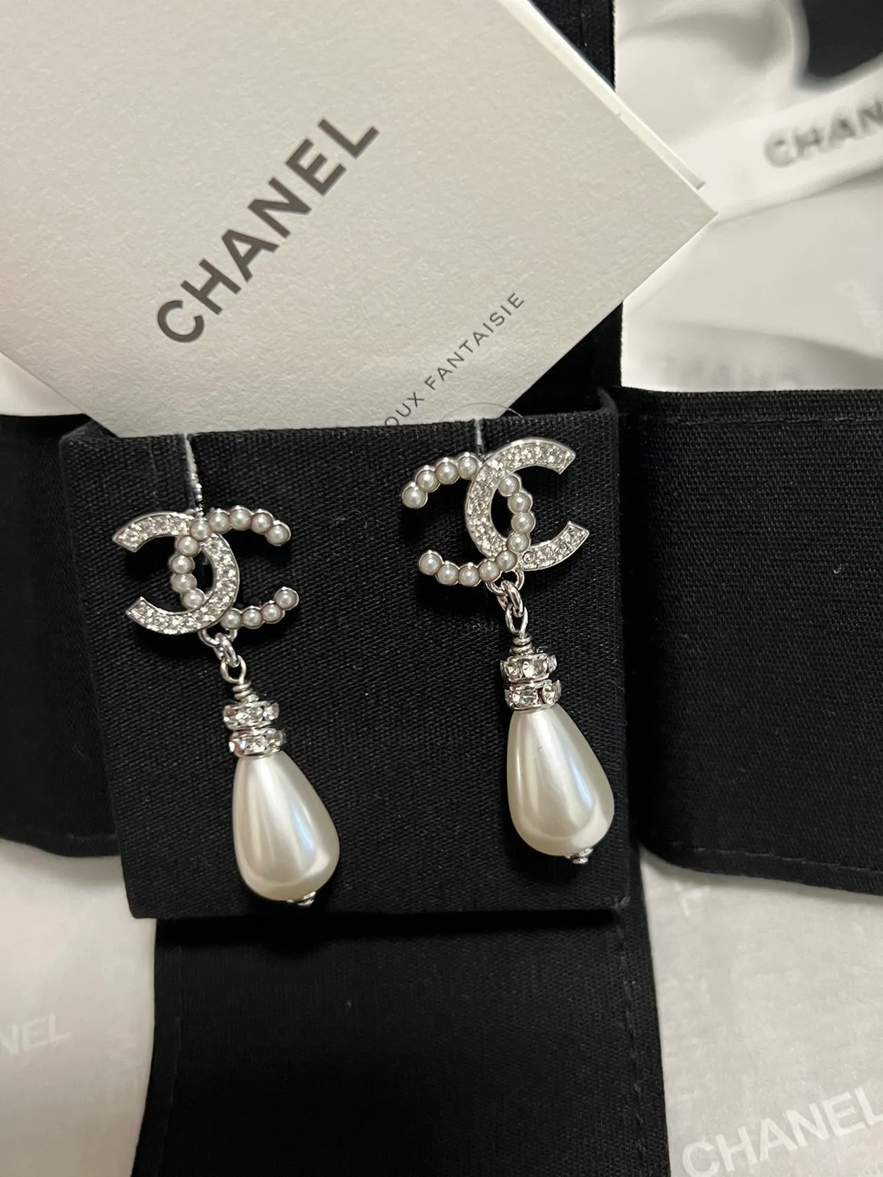 Chanel CC Crystal and Pearl Drop Earrings 6