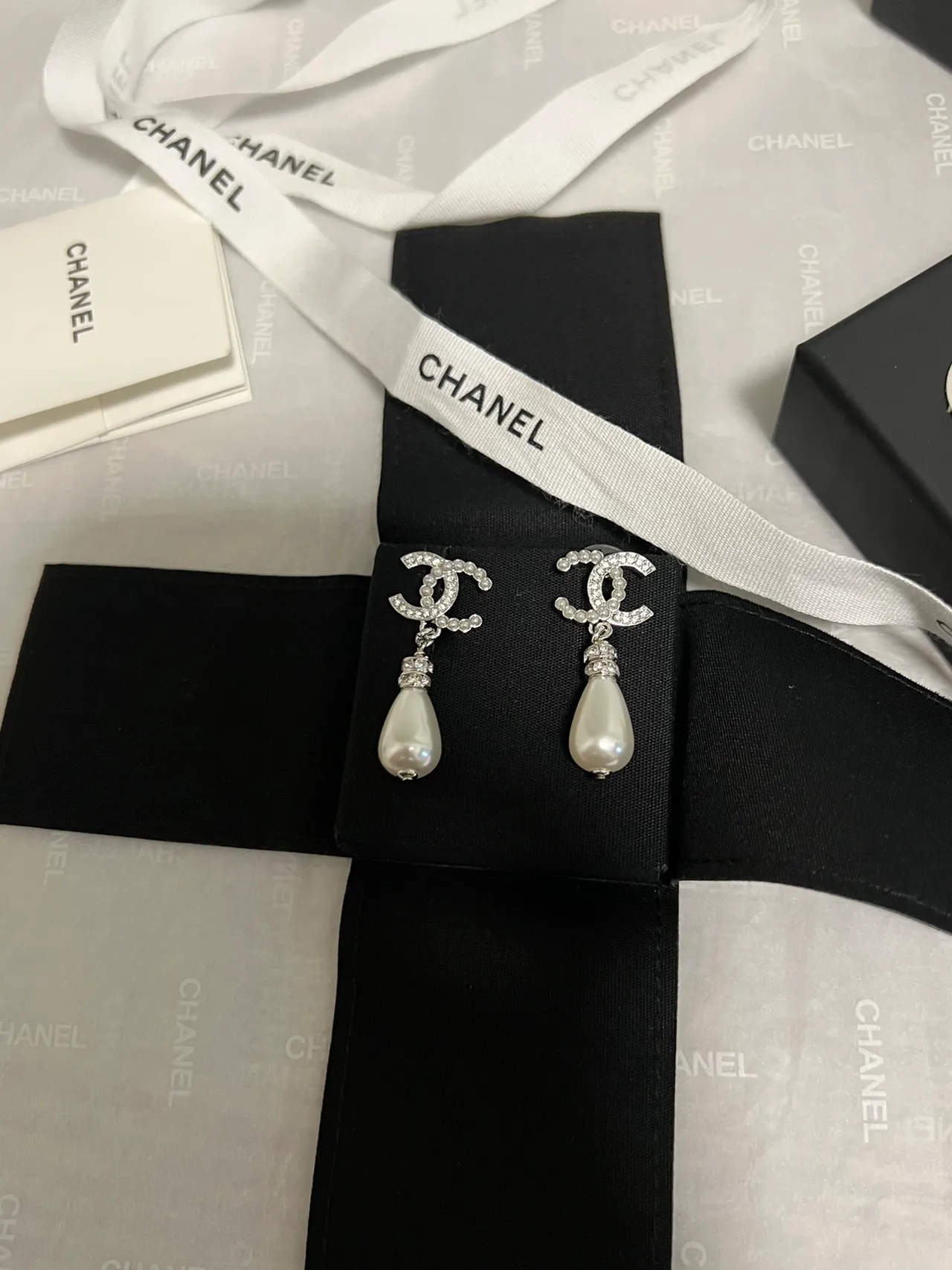 Chanel CC Crystal and Pearl Drop Earrings 8