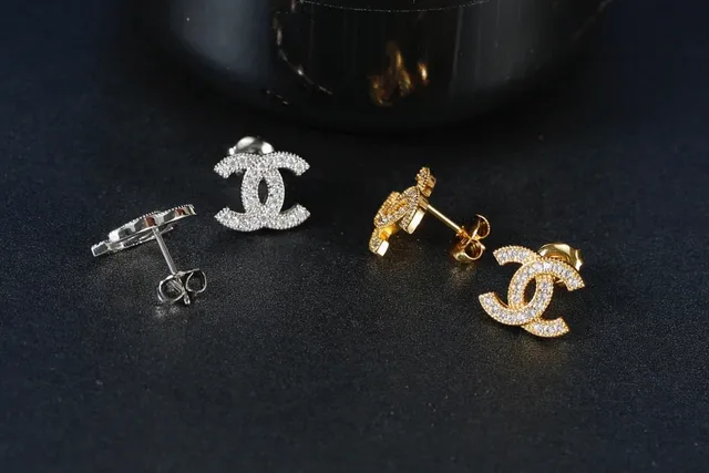 Chanel CC Logo Pavé Crystal Stud Earrings 2