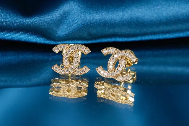 Chanel CC Logo Pavé Crystal Stud Earrings 7