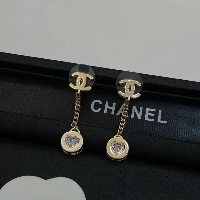 Chanel CC Logo Pérola e Cristal Coração Brincos Pendentes 2