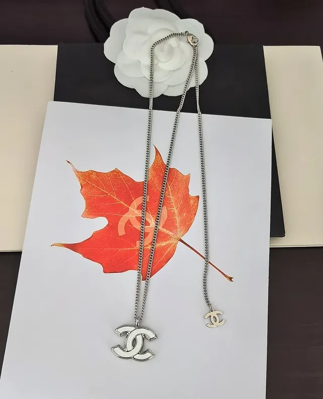 Chanel CC Logo White Enamel Silver-Tone Necklace 3
