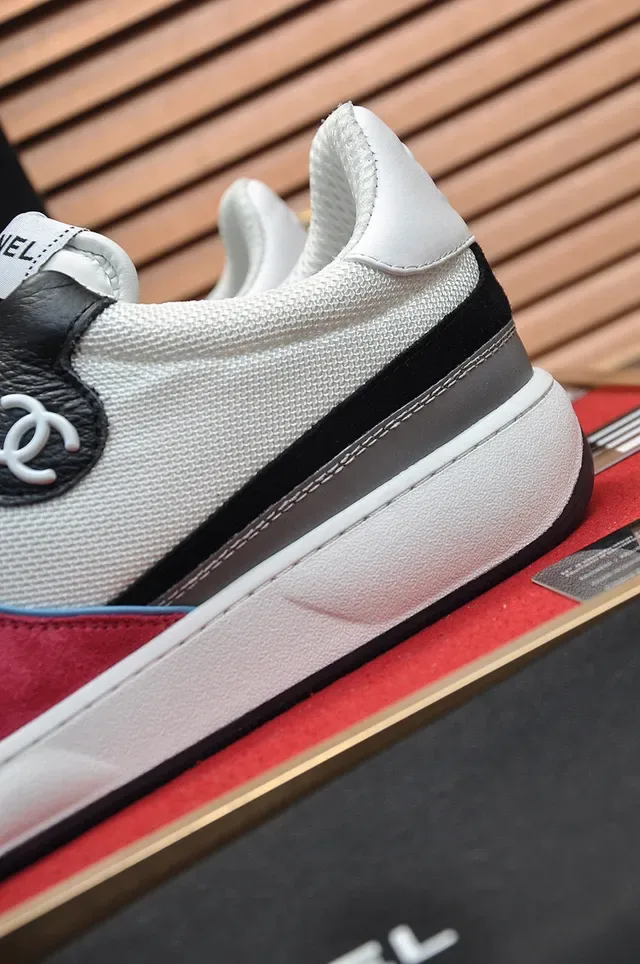 Chanel Color-Blocked Logo Low-Top Lifestyle Sneakers 3