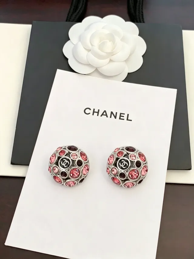 Chanel Crystal Ball Stud Pink Red Spherical Pavé Interlocking CC Logo Center Earrings 7