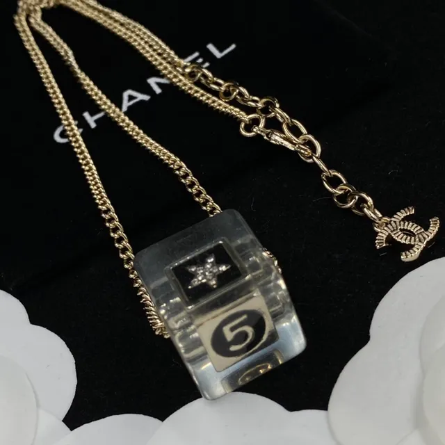 Chanel Cube Necklace Gold-Tone Transparent Acrylic Star Pendant Necklace 4