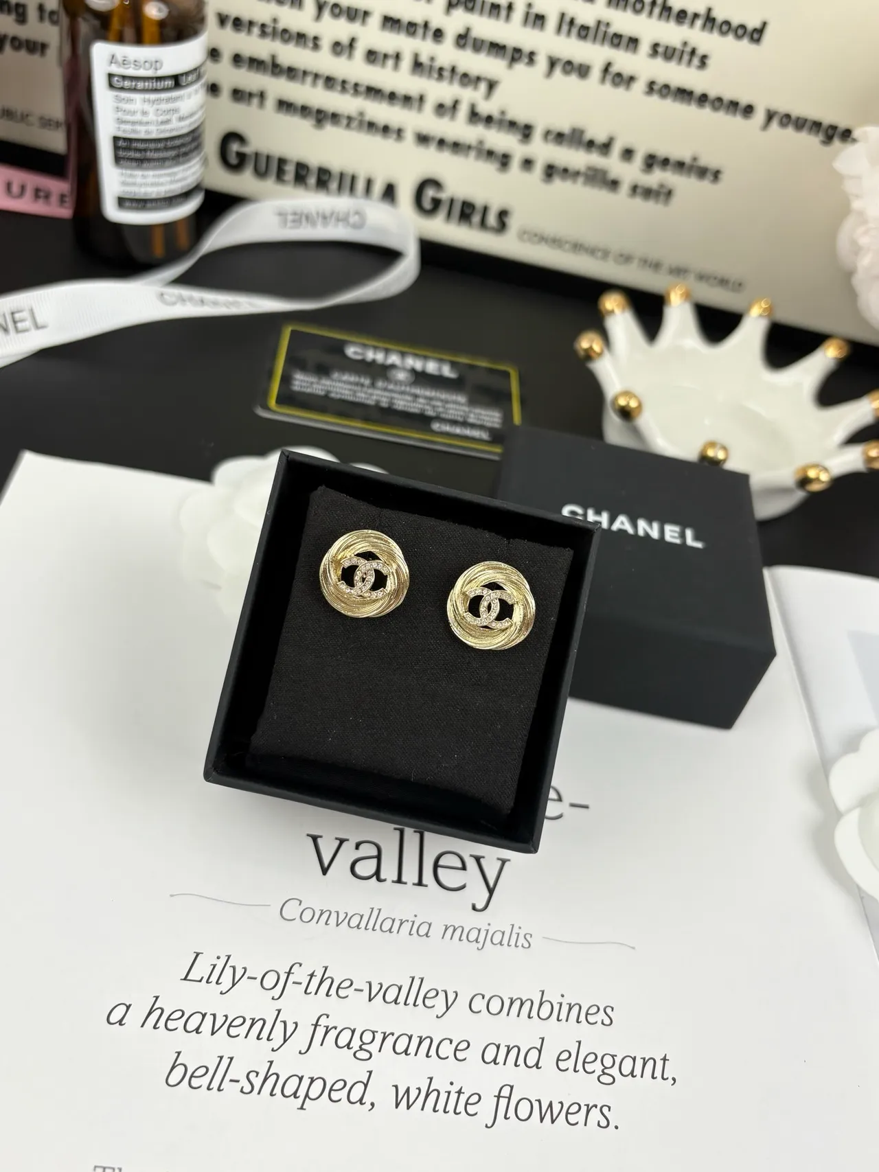 Chanel Gold Black Circular Stud Concentric Coil Design Earrings 5