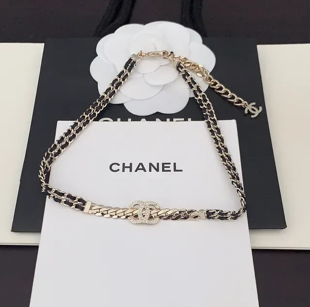 Chanel Bracelet Or Noir Métal Cuir Entrelacé 3