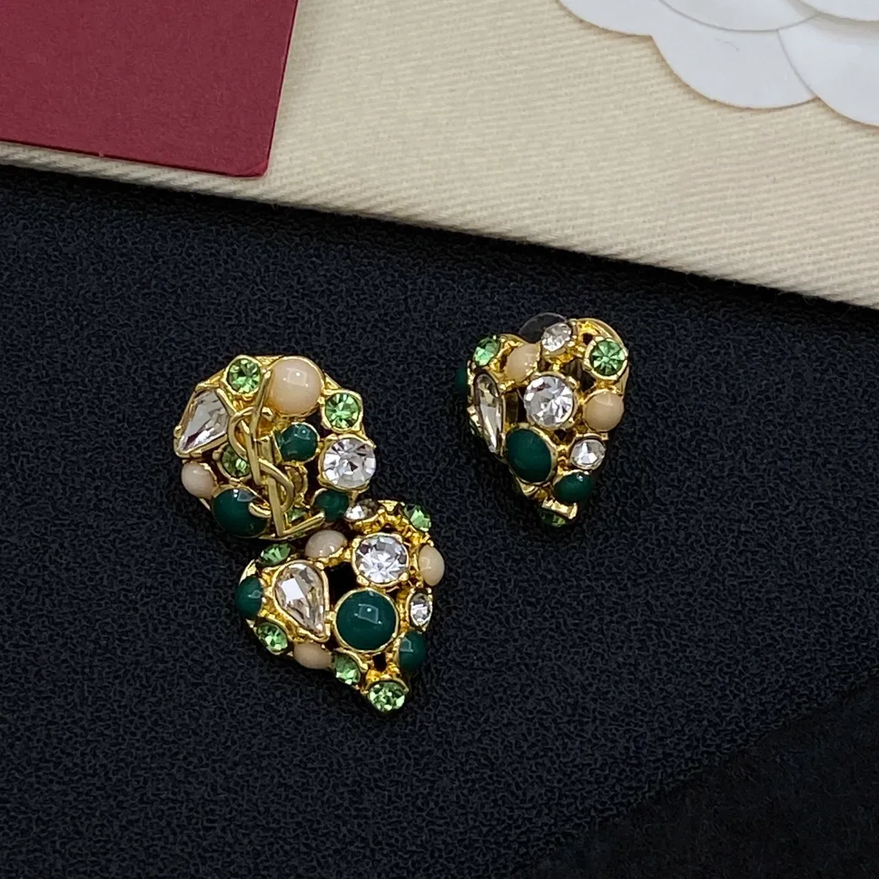 Chanel Green Gold Heart-Shaped Cluster-Set Earrings 3