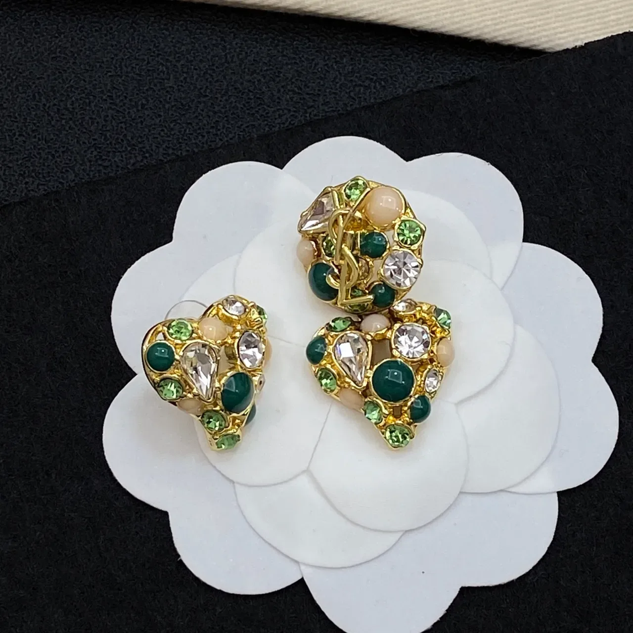 Chanel Green Gold Heart-Shaped Cluster-Set Earrings 6