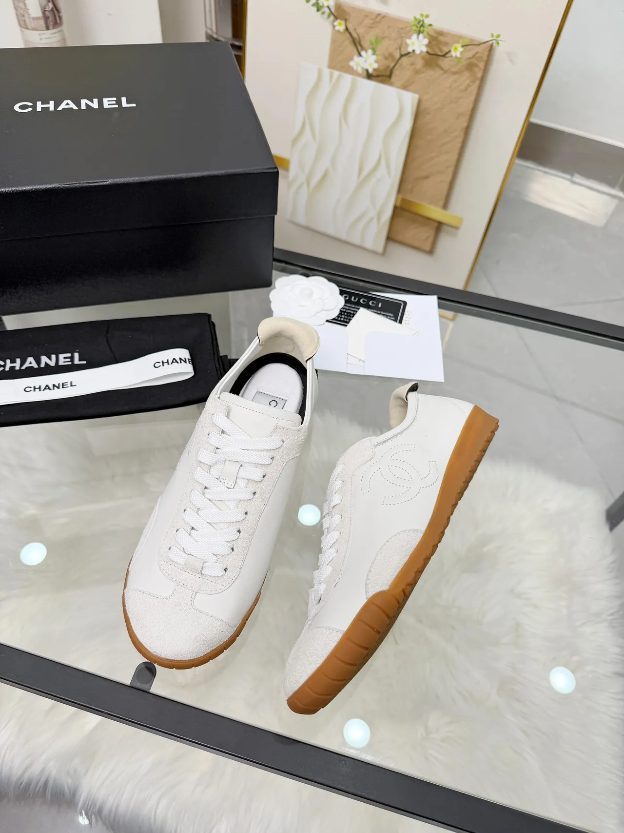 Chanel Lifestyle Sneaker White Brown Stitched Interlocking CC Logo Mixed Leather And Suede Upper Lifestyle Sneakers 6
