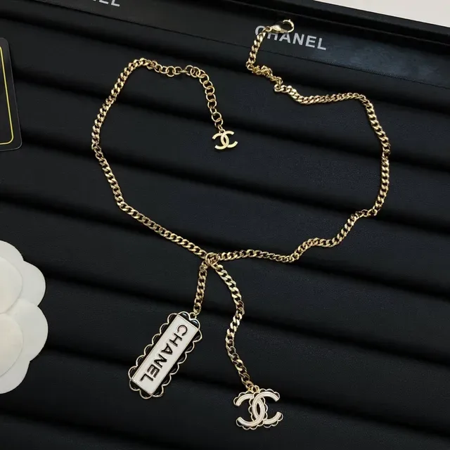 Chanel Logo Pendant Gold White Curb Chain Enamel Necklace 3