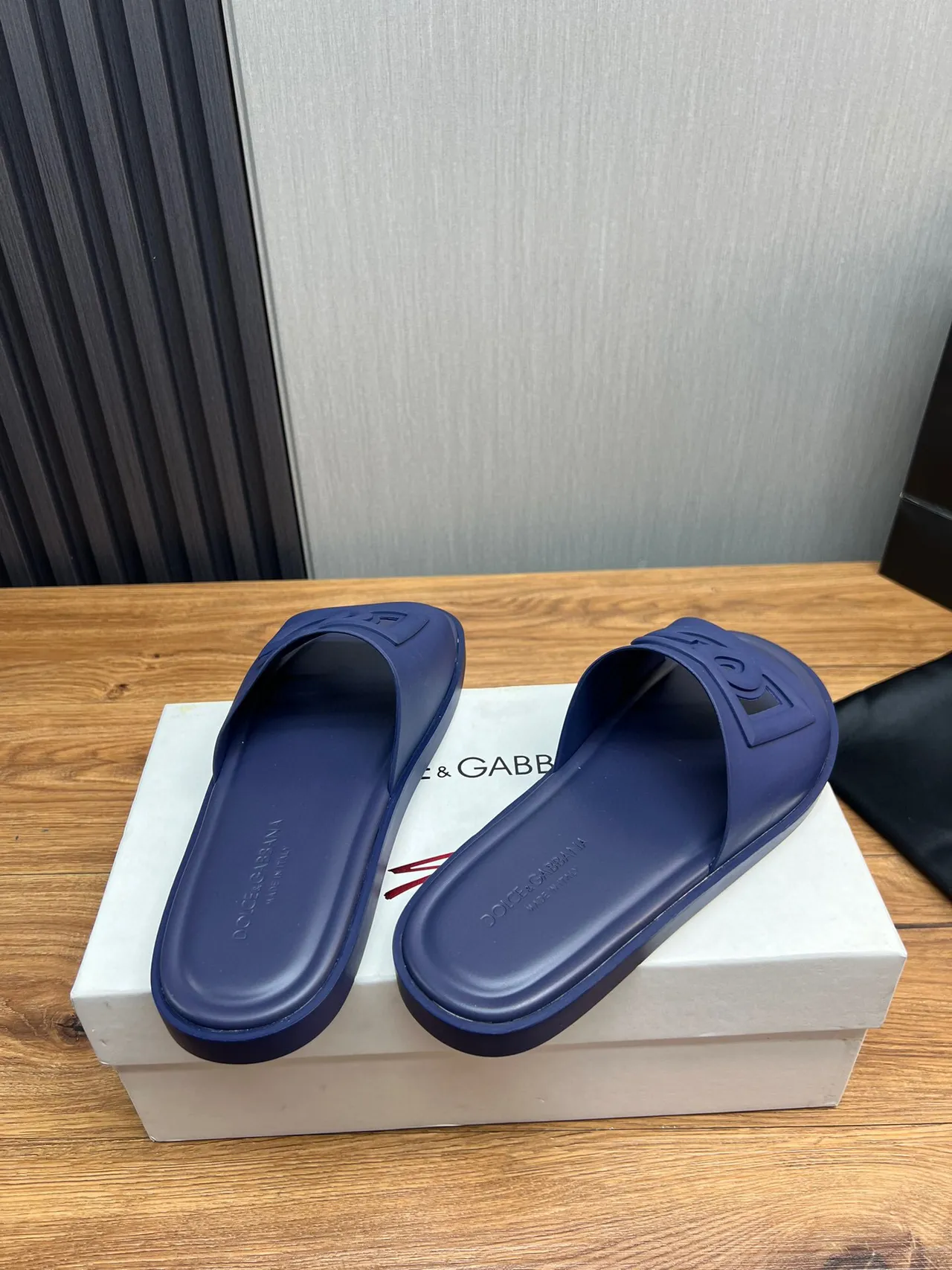 Chanel Navy Molded Rubber Logo-Cutout Strap Slippers 5