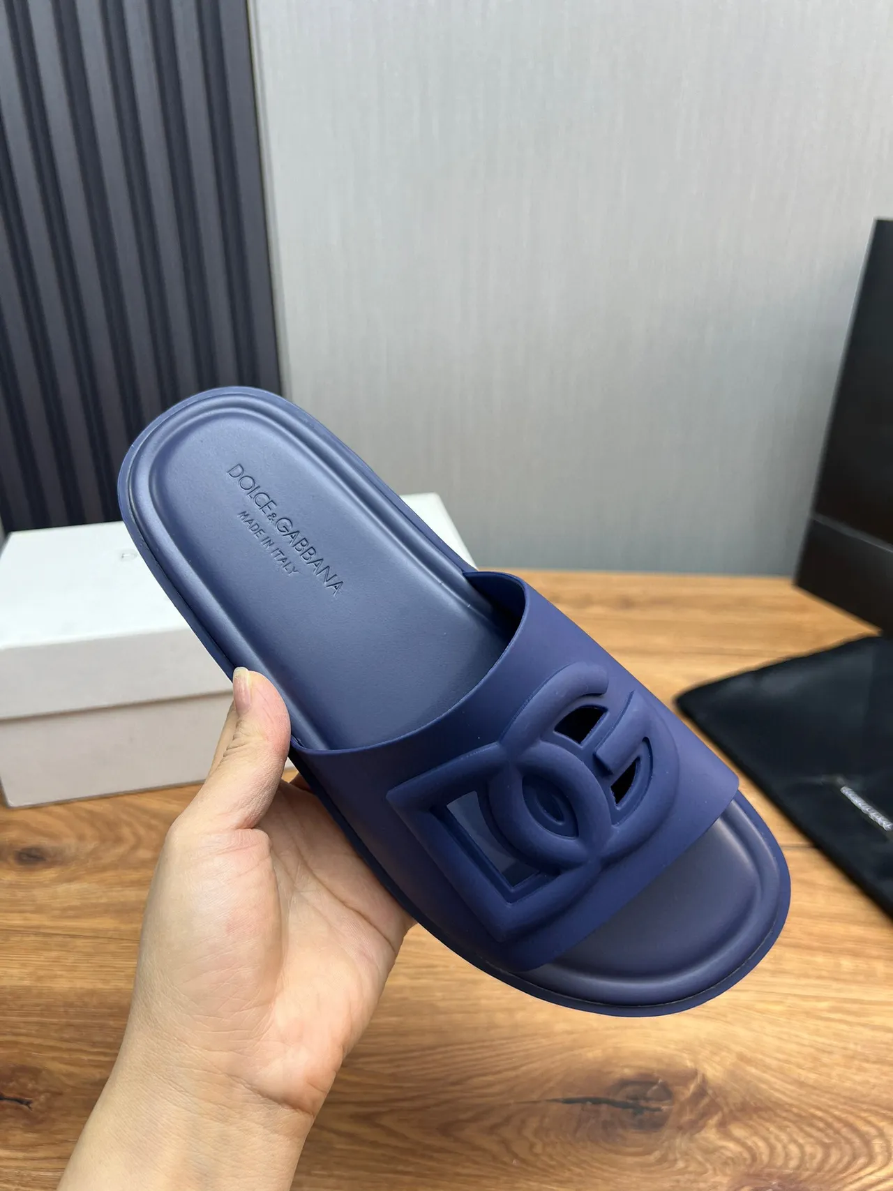 Chanel Navy Molded Rubber Logo-Cutout Strap Slippers 7