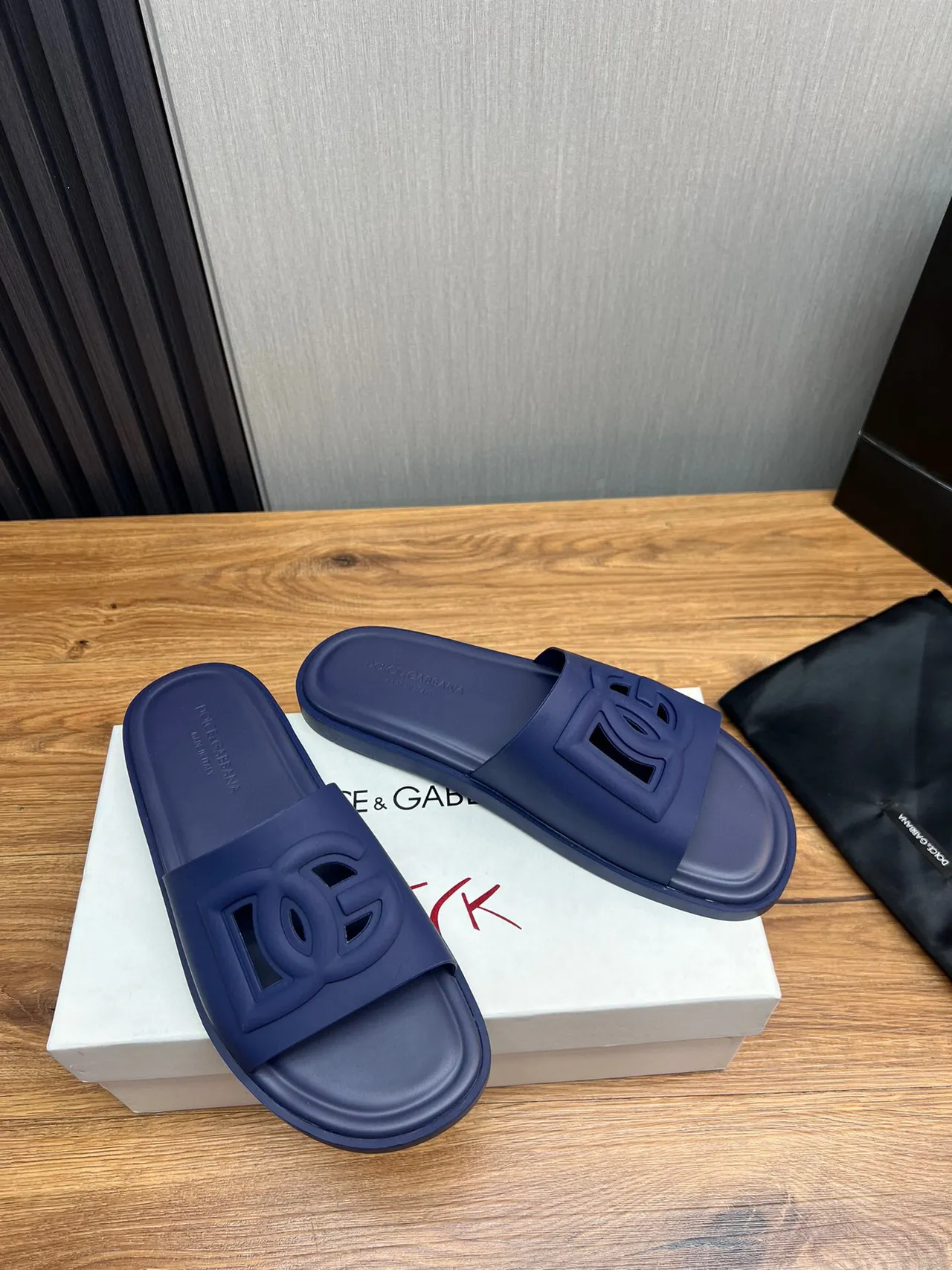 Chanel Navy Molded Rubber Logo-Cutout Strap Slippers 10