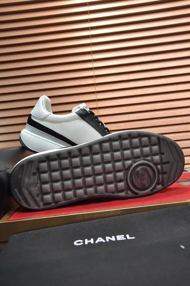 Chanel Panelled Logo Low-Top Lifestyle Sneakers 5