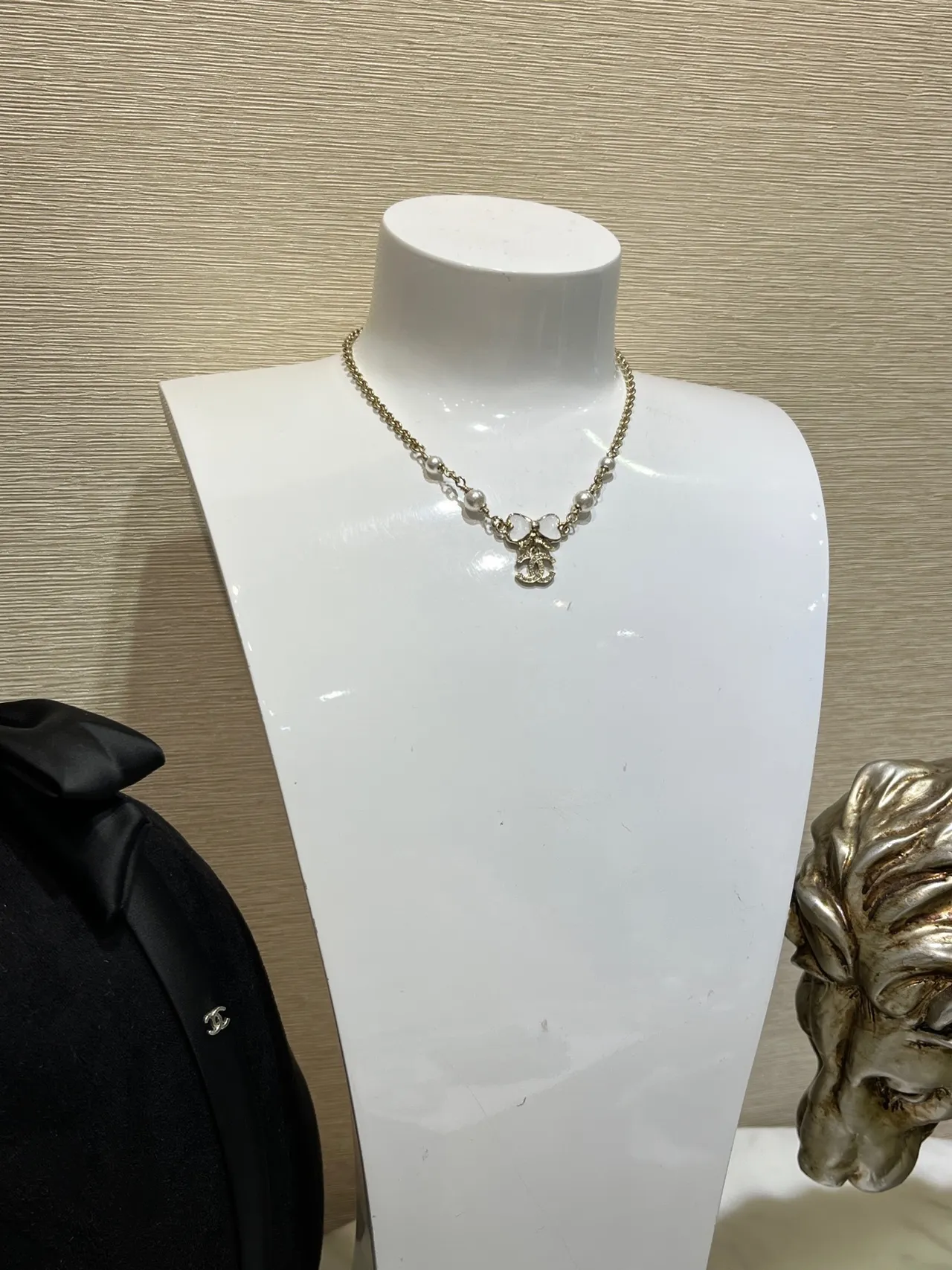 Chanel Pearl and Bow Charm Gold-Tone Bracelet 3