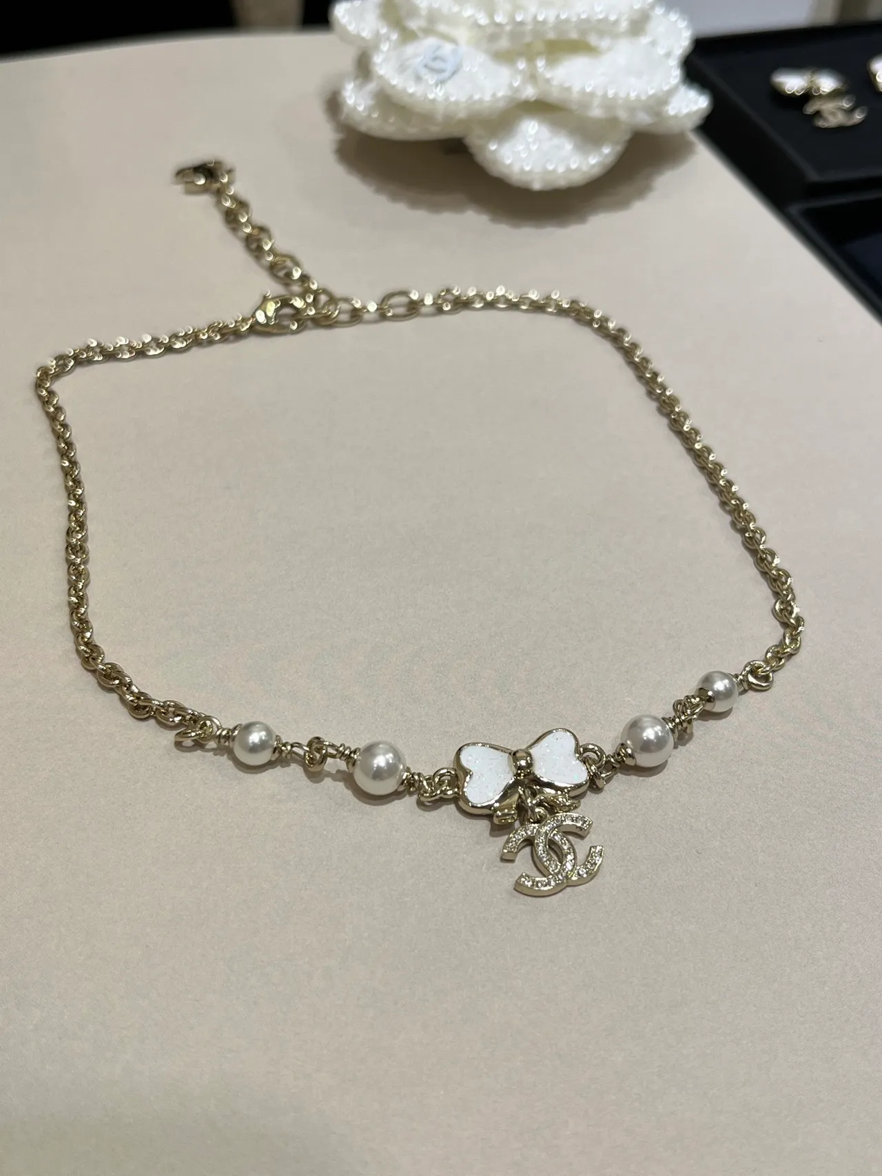 Chanel Pearl and Bow Charm Gold-Tone Bracelet 5