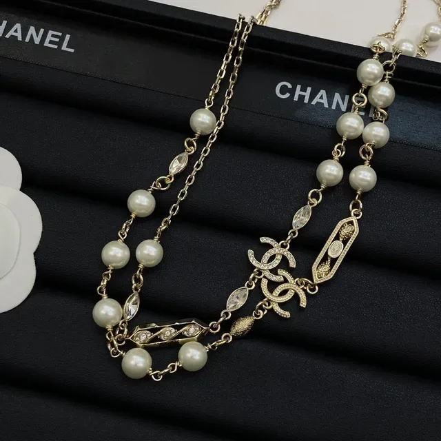 Chanel Perles et Cristal Motif CC Collier 2
