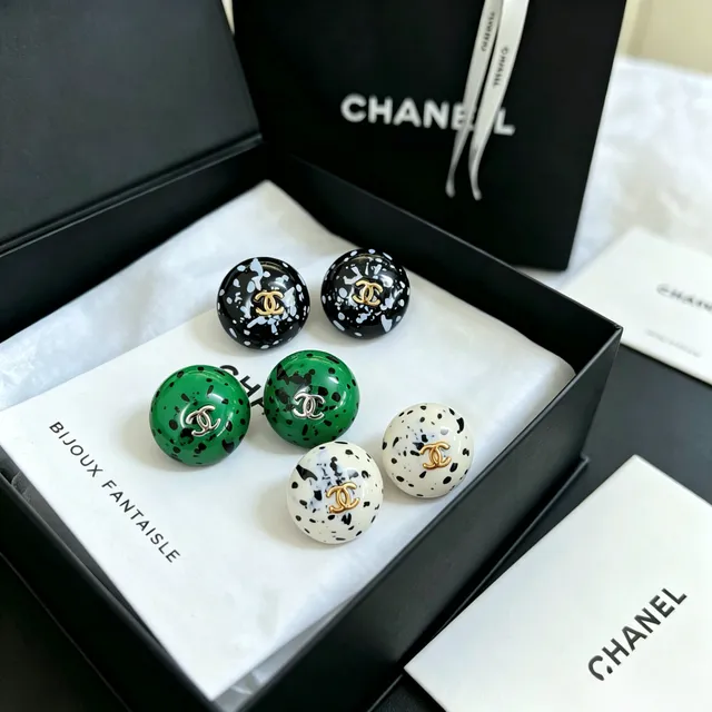 Chanel Splatter Enamel Ball Stud Earrings 4