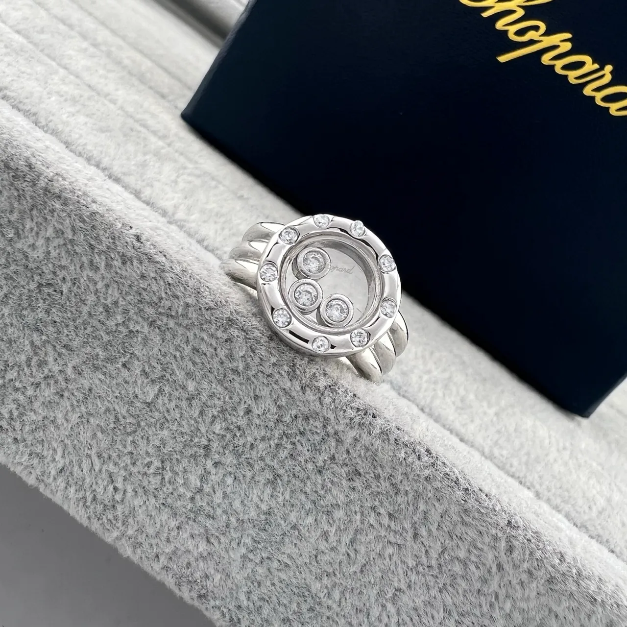 Chopard Gold Silver Rotating Open-Circle Motif Pavé Diamond Bezel Ring 3