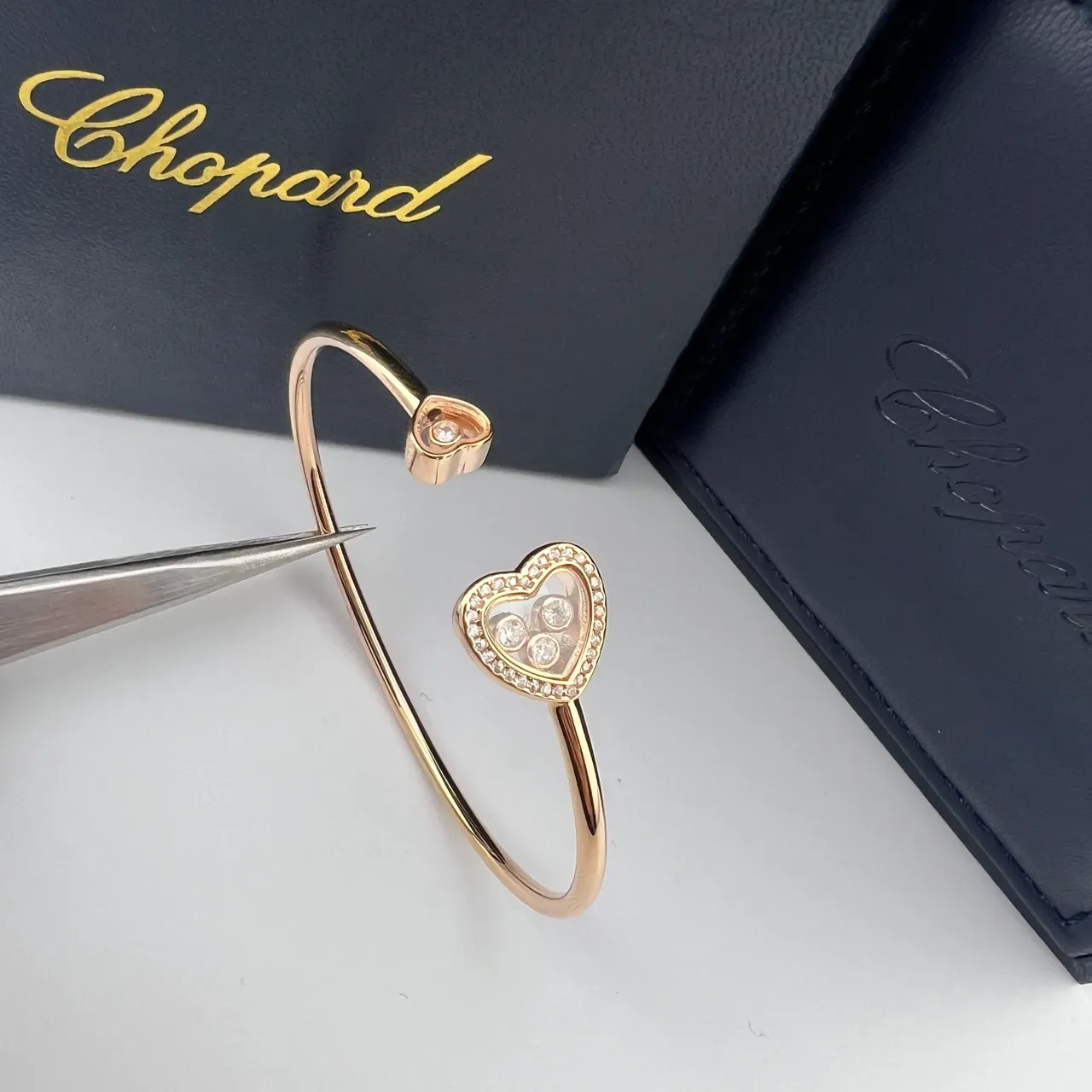 Chopard Happy Hearts Heart-Shaped Floating Diamond Bangle Bracelets 4