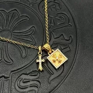 Chrome Hearts Croix et Pavé Carré Double Pendentif 3