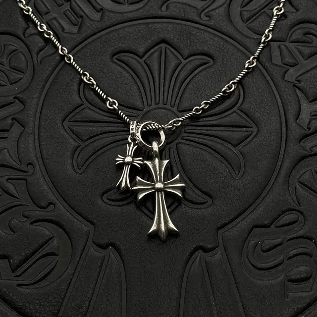 Chrome Hearts collier pendentif croix chaîne à billes en ton argent 3