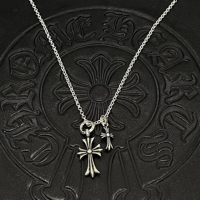 Chrome Hearts collier pendentif croix chaîne à billes en ton argent 5