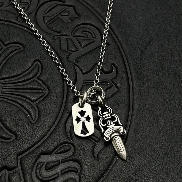 Chrome Hearts Collier Double Pendentif Dog Tag et Dague 7
