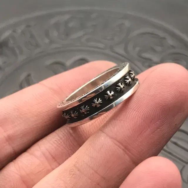 Chrome Hearts Silver Black Rotating Band Spiked Cross Motifs Ring 4