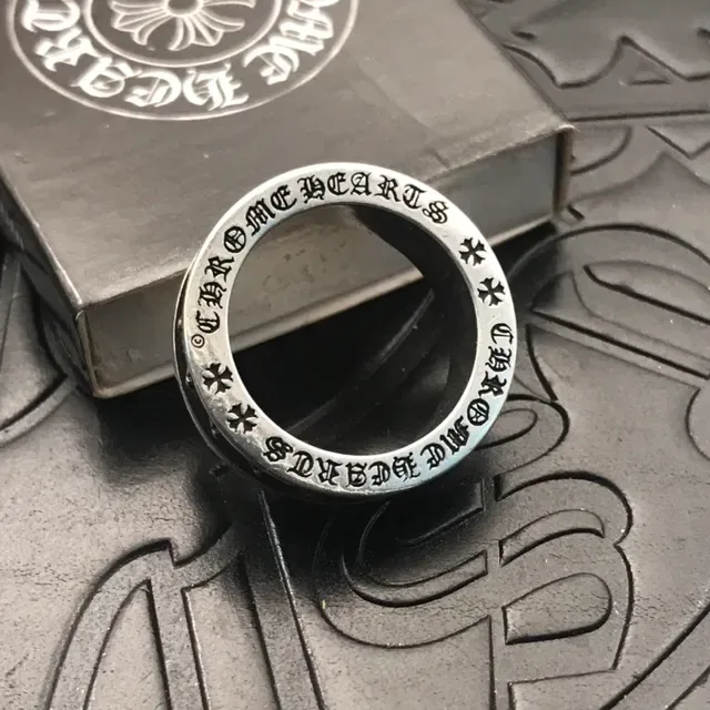 Chrome Hearts Silver Black Rotating Band Spiked Cross Motifs Ring 7