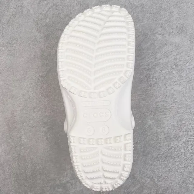 Crocs Classic Clog White Molded Foam Clog 2