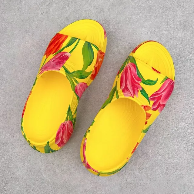 Crocs Classic Clog sabot jaune imprimé floral 8