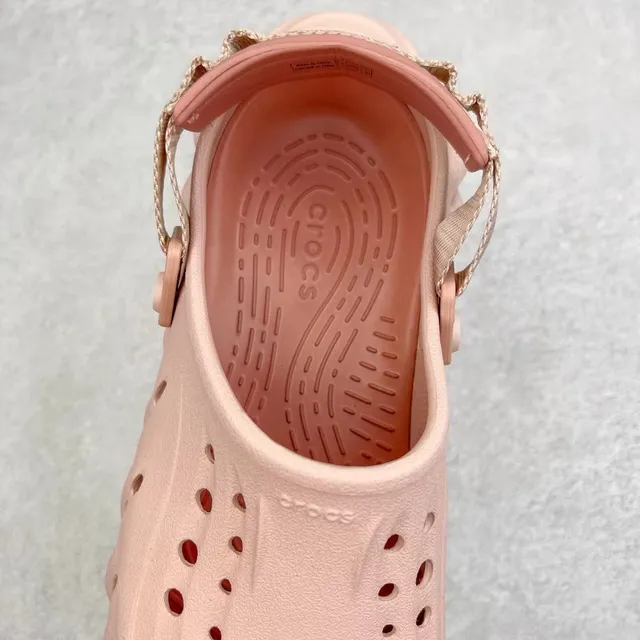 Crocs Echo Clog Pale Pink Molded Foam Clog 6