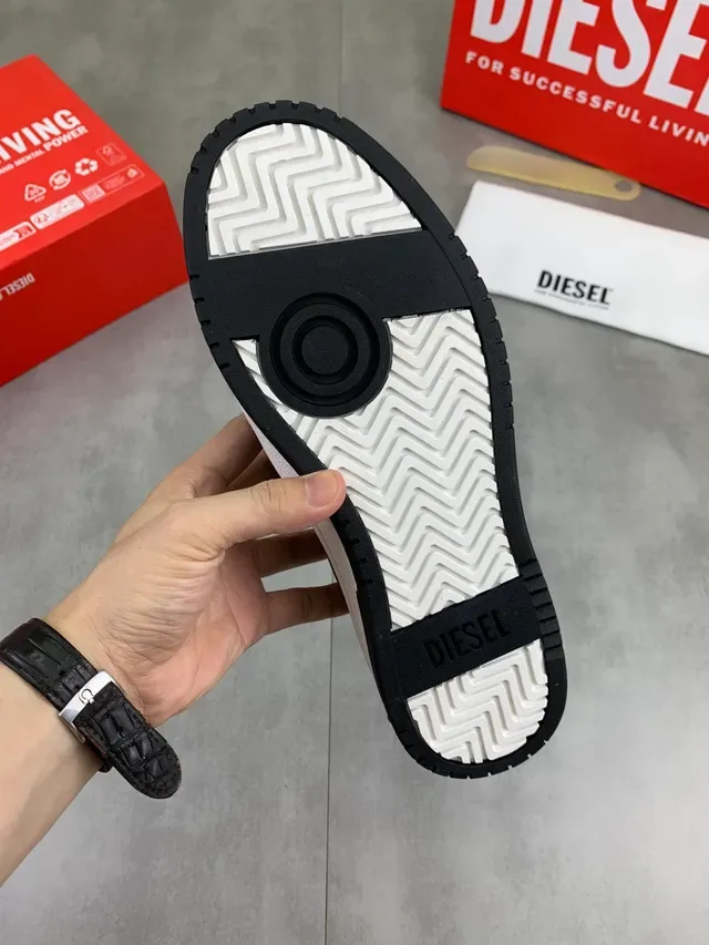 Diesel Navy Suede Low-Top Lifestyle Sneakers 2