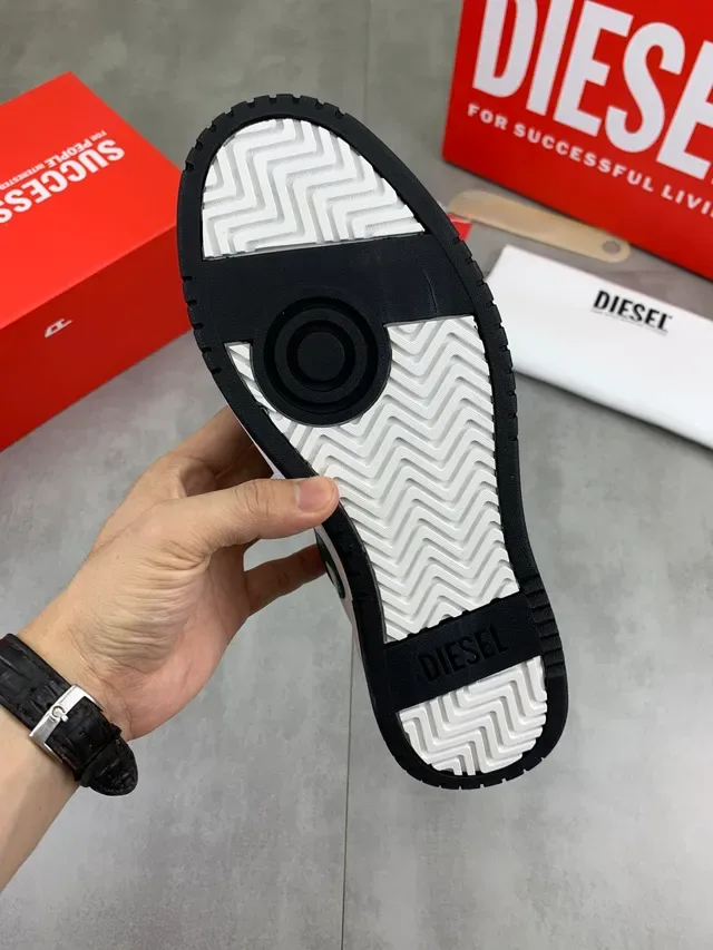 Diesel White Green Chunky Sole Perforated Toe Lifestyle Sneakers 2