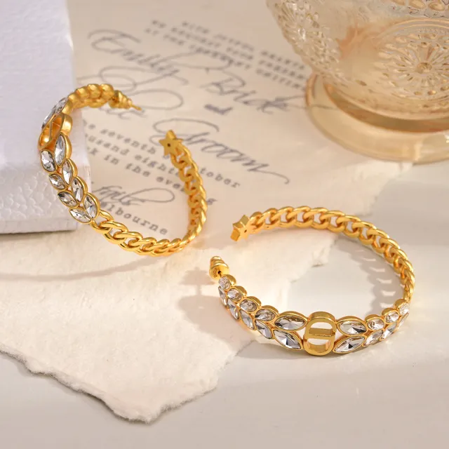 Dior 30 Montaigne Prestige Gold Silver Chain-Link Hoop Marquise-Cut Crystals Earrings 5