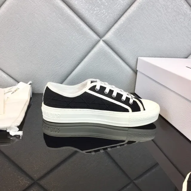 Dior B23 Black and White Canvas Lifestyle Sneakers 7