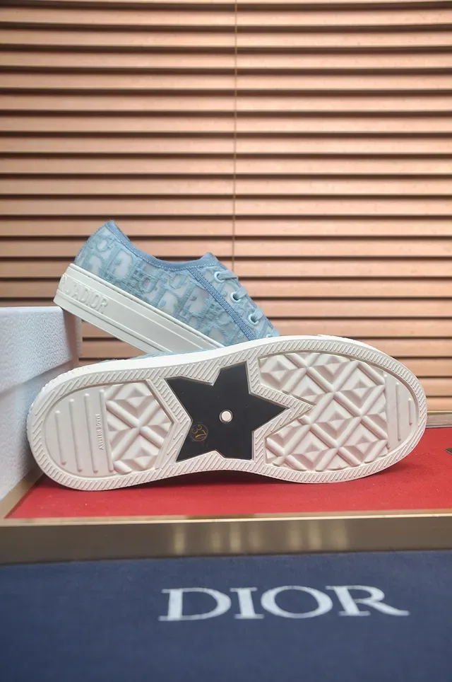 Dior B23 Light Blue Monogram Platform Lifestyle Sneakers 3