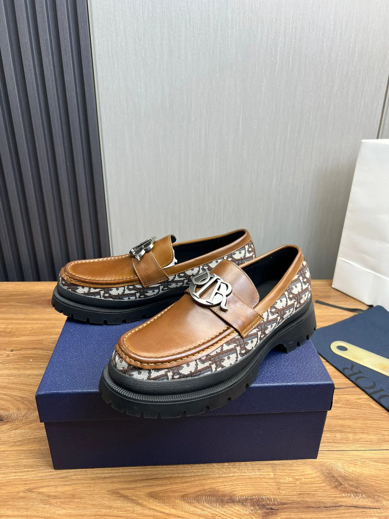 Dior B23 Loafer Tan Leather Monogram Textile Chunky Lug Sole Loafer 3