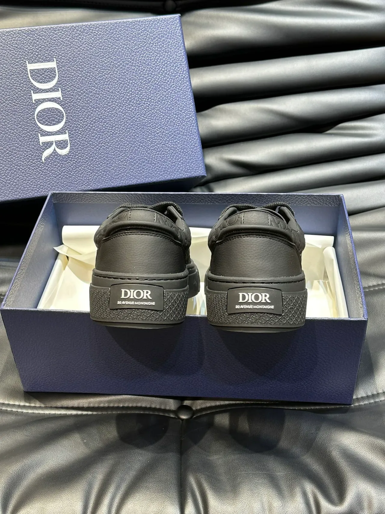 Dior B23 Monochrome Embossed Monogram Lifestyle Sneakers 4