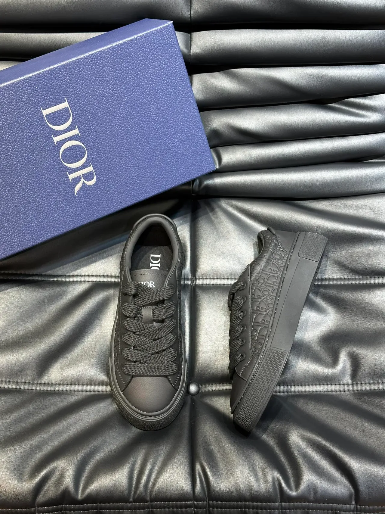 Dior B23 Monochrome Embossed Monogram Lifestyle Sneakers 5