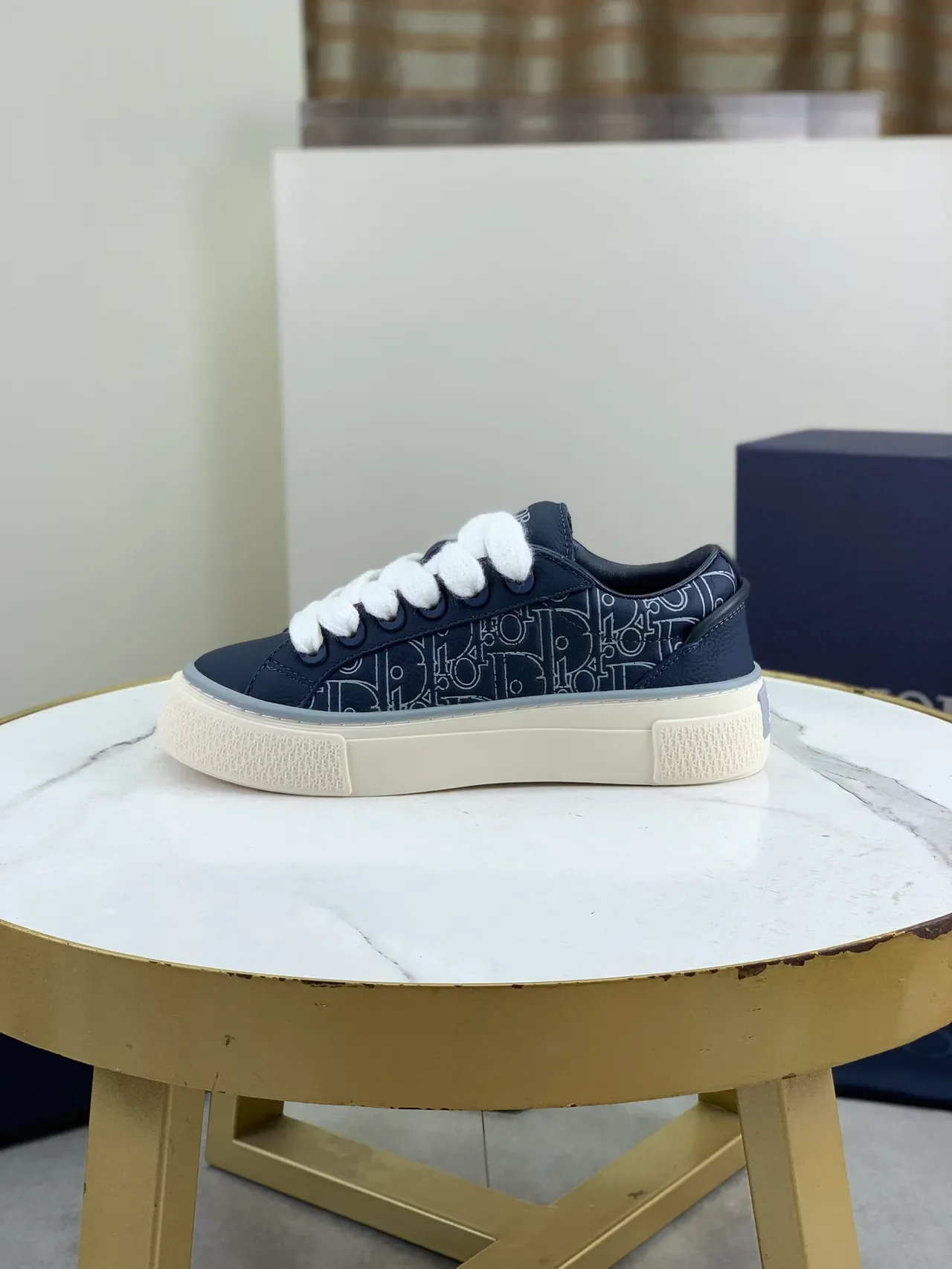 Dior B23 Monogram Navy et Blanc Lifestyle Sneakers 5