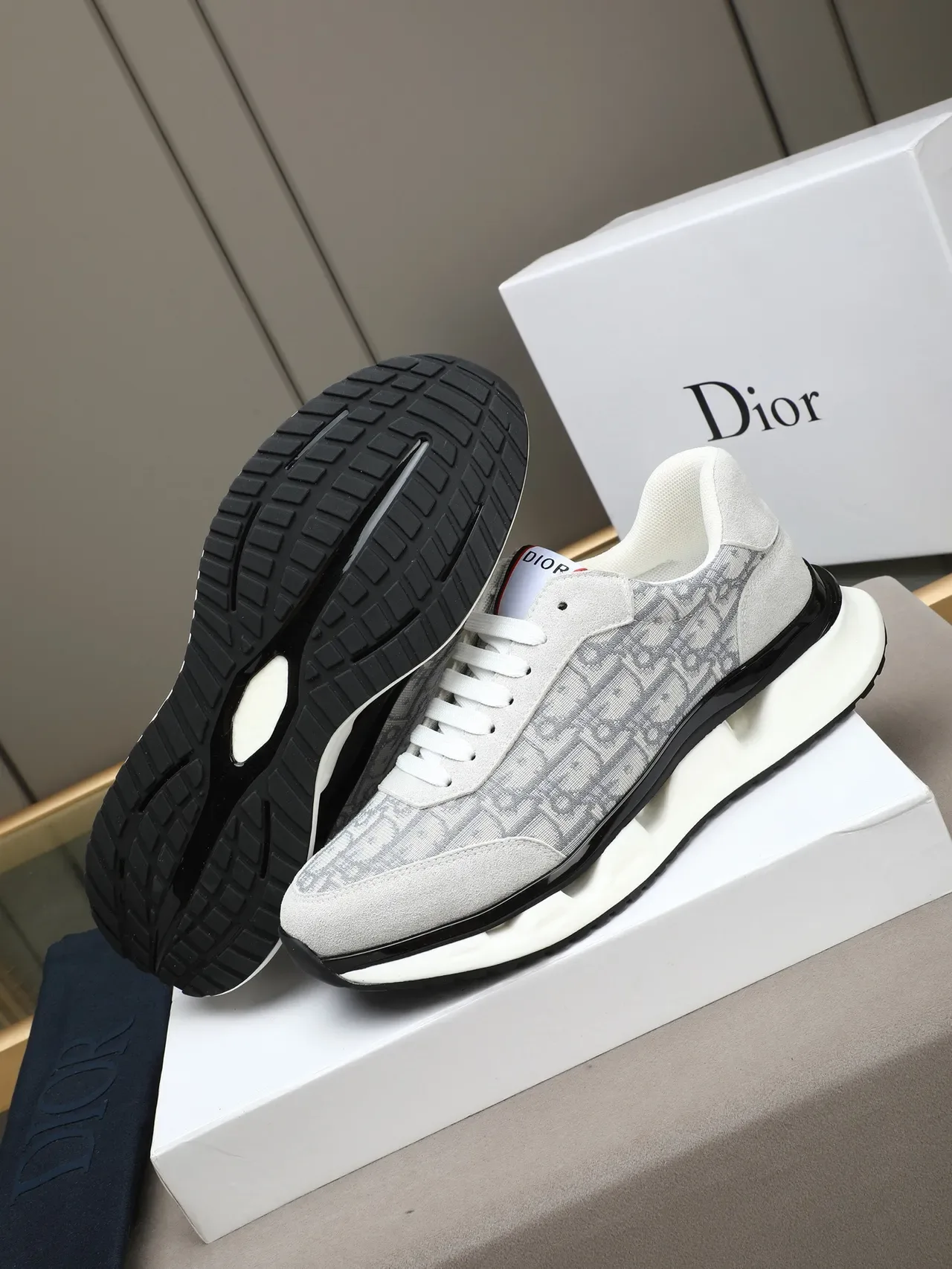 Sneakers Lifestyle Dior B23 Monogram en suède 4