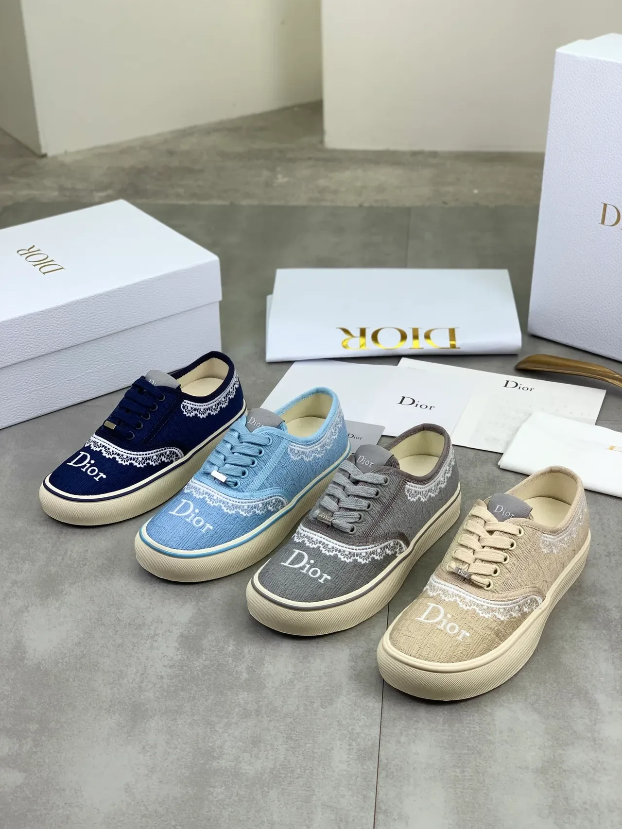 Dior B23 Chaussures lifestyle Navy en corduroy avec bordure de dentelle 2
