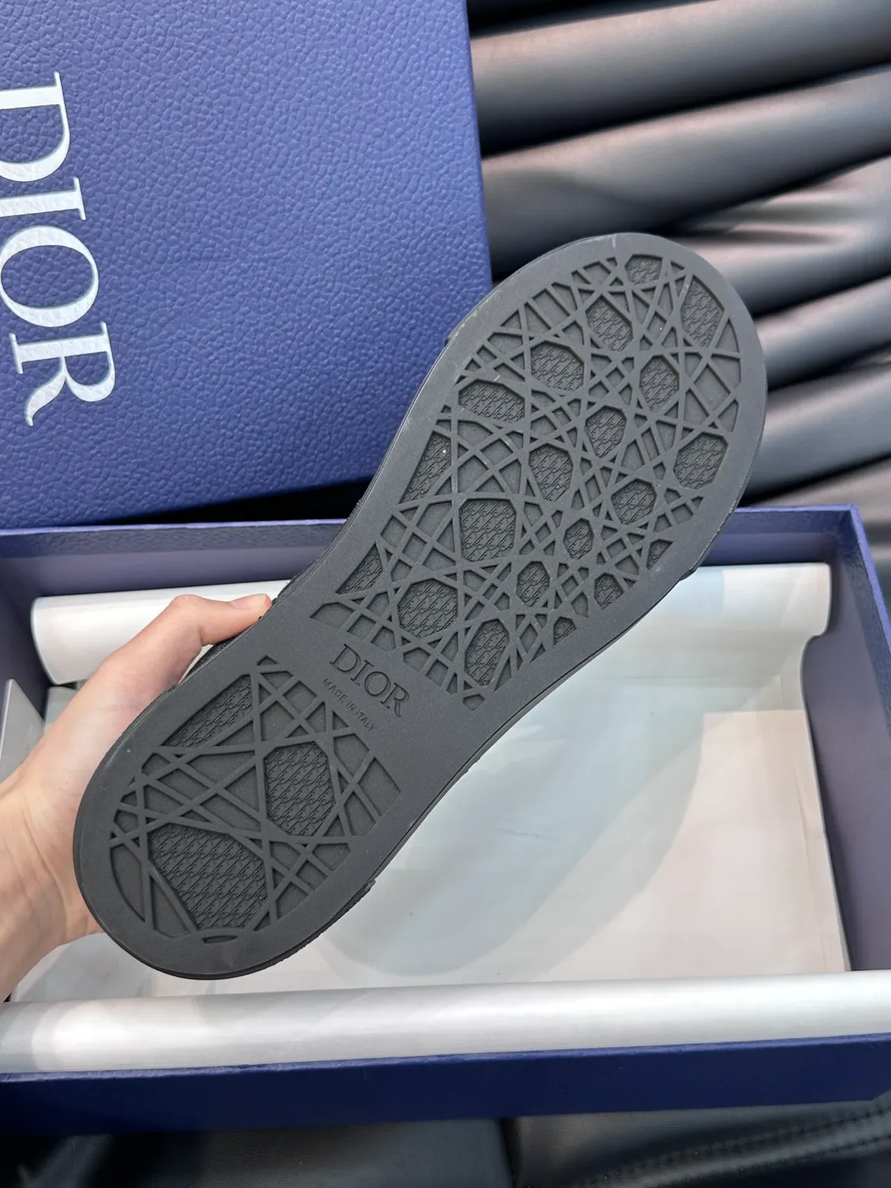 Dior Tênis Lifestyle Preto e Cinza Low-Top de Suede e Jacquard 2