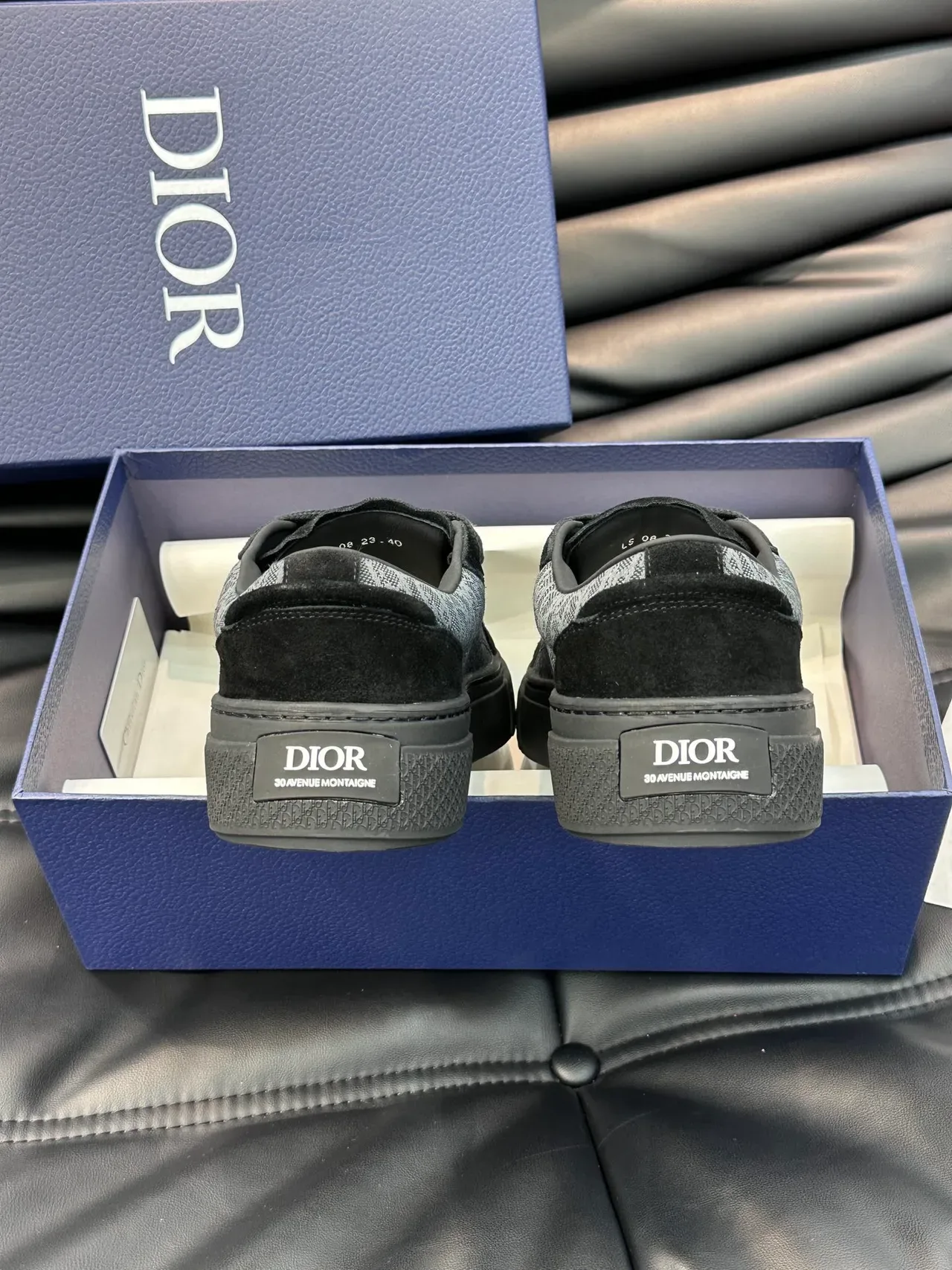 Dior Tênis Lifestyle Preto e Cinza Low-Top de Suede e Jacquard 3